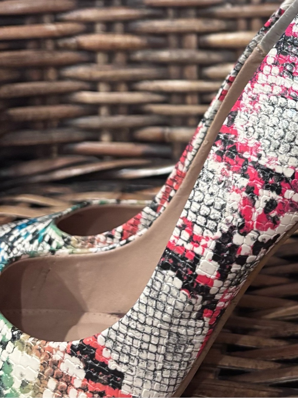Steven Madden Womens 4 Inch Heels Vala Pump Snake Print Rainbow Colors Size 8.5M - Picture 5 of 12